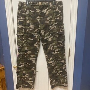 Personal Identity Camoflauge Adjustable Cargo Pants Juniors Embroidery 18.5.